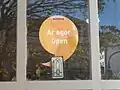 Ar agor / Open in Welsh and English in Trelew.