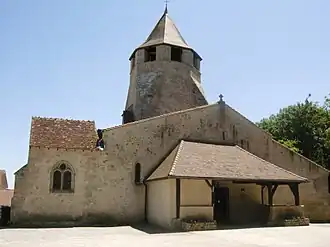 The church in Louchy-Montfand