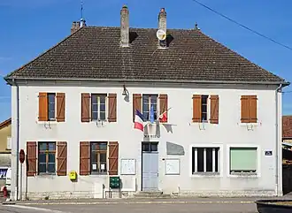 The town hall in La Romaine