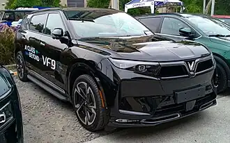 VinFast VF 9