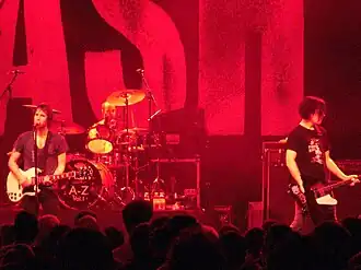 Ash at the O2 ABC in Glasgow in 2010 L to R: Tim Wheeler, Rick McMurray, Mark Hamilton