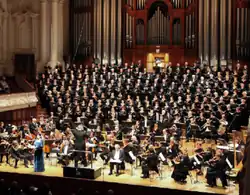 Auckland Choral performing with Auckland Philharmonia, 2015