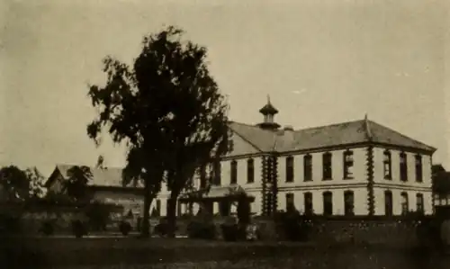 The first Canadian Methodist Mission Press at Kiating, before 1903