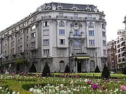 Carlton Hotel