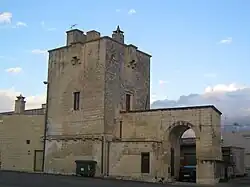 Fortified building
