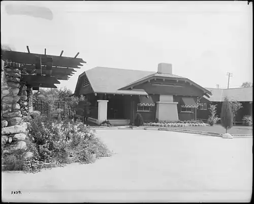 California bungalow