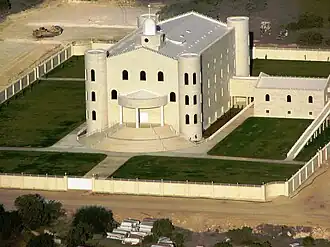 The main temple of the YFZ Ranch&nbsp;– FLDS Church in Eldorado, Texas, in 2006