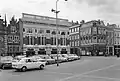 The area in front of the museum was a parking lot for visitors and employees before the Verweyhal was added the gallery in 1992.[clarification needed]