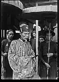 Invigilator Trần Sĩ Trác (陳士琢), he was famous for being a strict examiner.