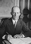Former Ambassador Hanford MacNider of Iowa