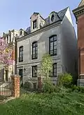 385 East Town Street