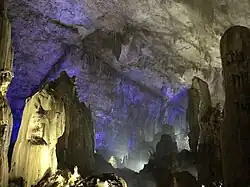 Looking back from near the exit. Here, the roof is up to 100&nbsp;m (330&nbsp;ft) high.