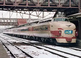 485 series Hakucho limited espress, Akita Station, 1987