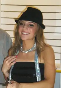 Pruitt signing autographs in San Jose, California, September 2008