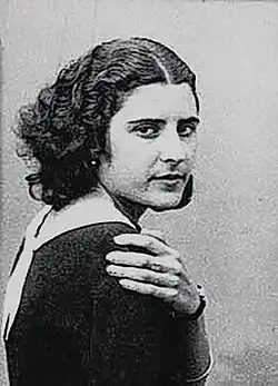 Portrait of Josefina Manresa