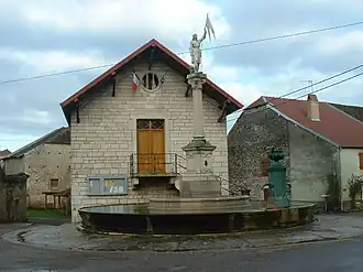 The town hall in Vantoux