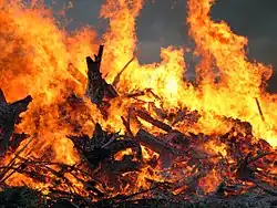 Image 61Midsummer bonfire (kokko) in Mäntsälä (from Culture of Finland)