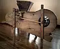Machine for sifting beans