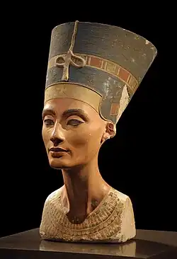 The Nefertiti Bust; 1352–1332 BC; painted limestone; height: 50&nbsp;cm; Neues Museum (Berlin, Germany)
