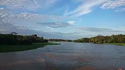 Mouth of the river that gives of the Anamã city name, Anamã River.