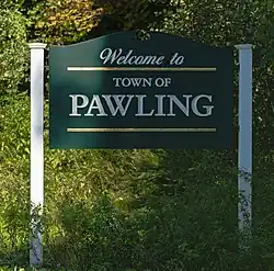 Town welcome sign along New York State Route 22