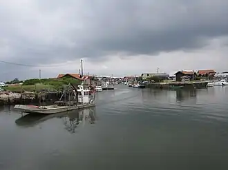 Oyster port