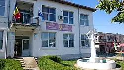 Tâmna town hall