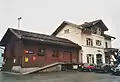 The building in 2001 with its good shed