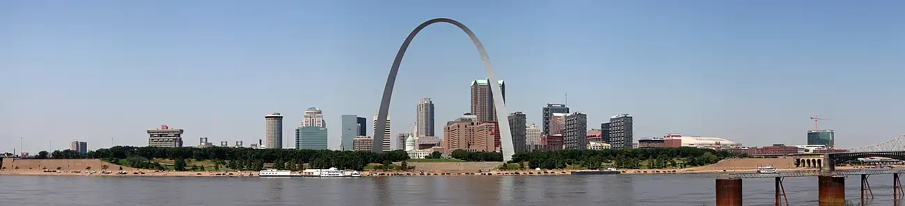 Image 60Panorama of St. Louis, Missouri (from Portal:Architecture/Townscape images)