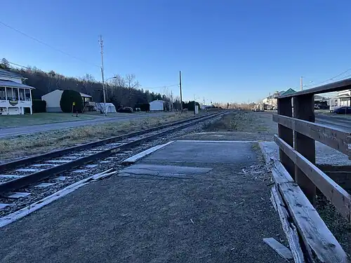 Former Via Rail Canada Station Platform, rue Marchildon[16]' [7]