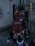 Statue in the alleys 2