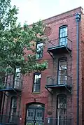 Lengre Building, 233 East Gordon Street