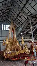 Royal chariot