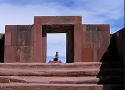 Two huge andesite sun gates of Kalasasaya‘s Temple, with niches and well-designed bas-relief.