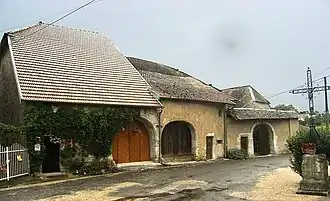 The houses in Velleclaire