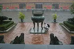 Thế Miếu temple